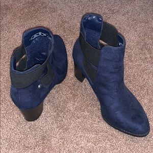 Navy blue, closed toe heels